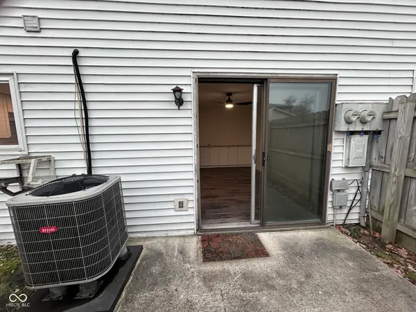 $159,900 | 2896 2 Worlds Drive, Columbus, IN 47201