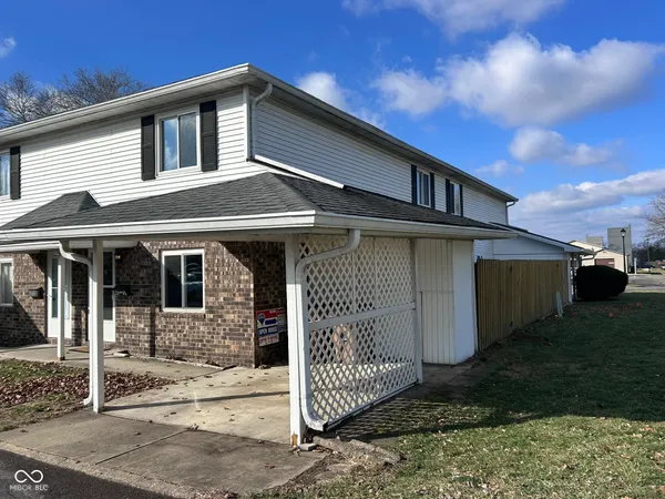 $153,500 | 2896 2 Worlds Drive, Columbus, IN 47201