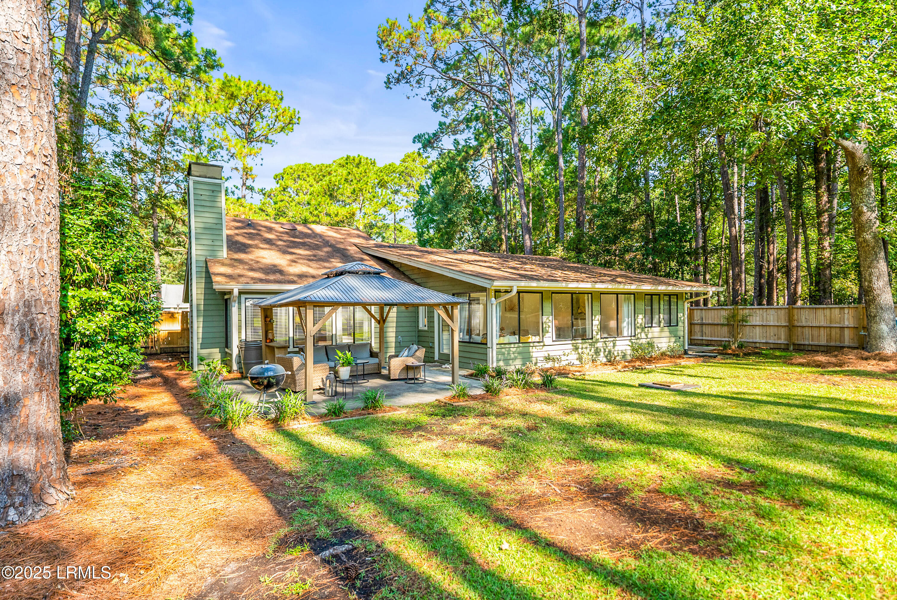14 Wade Hampton Drive Beaufort, SC 29907 - Photo 36 of 42 Backyard