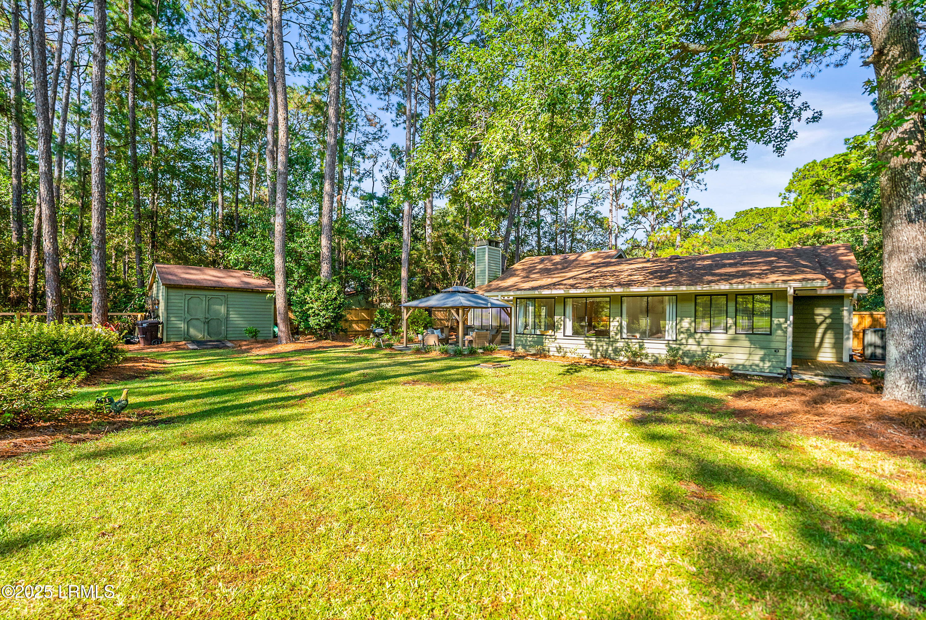 14 Wade Hampton Drive Beaufort, SC 29907 - Photo 38 of 42 Backyard