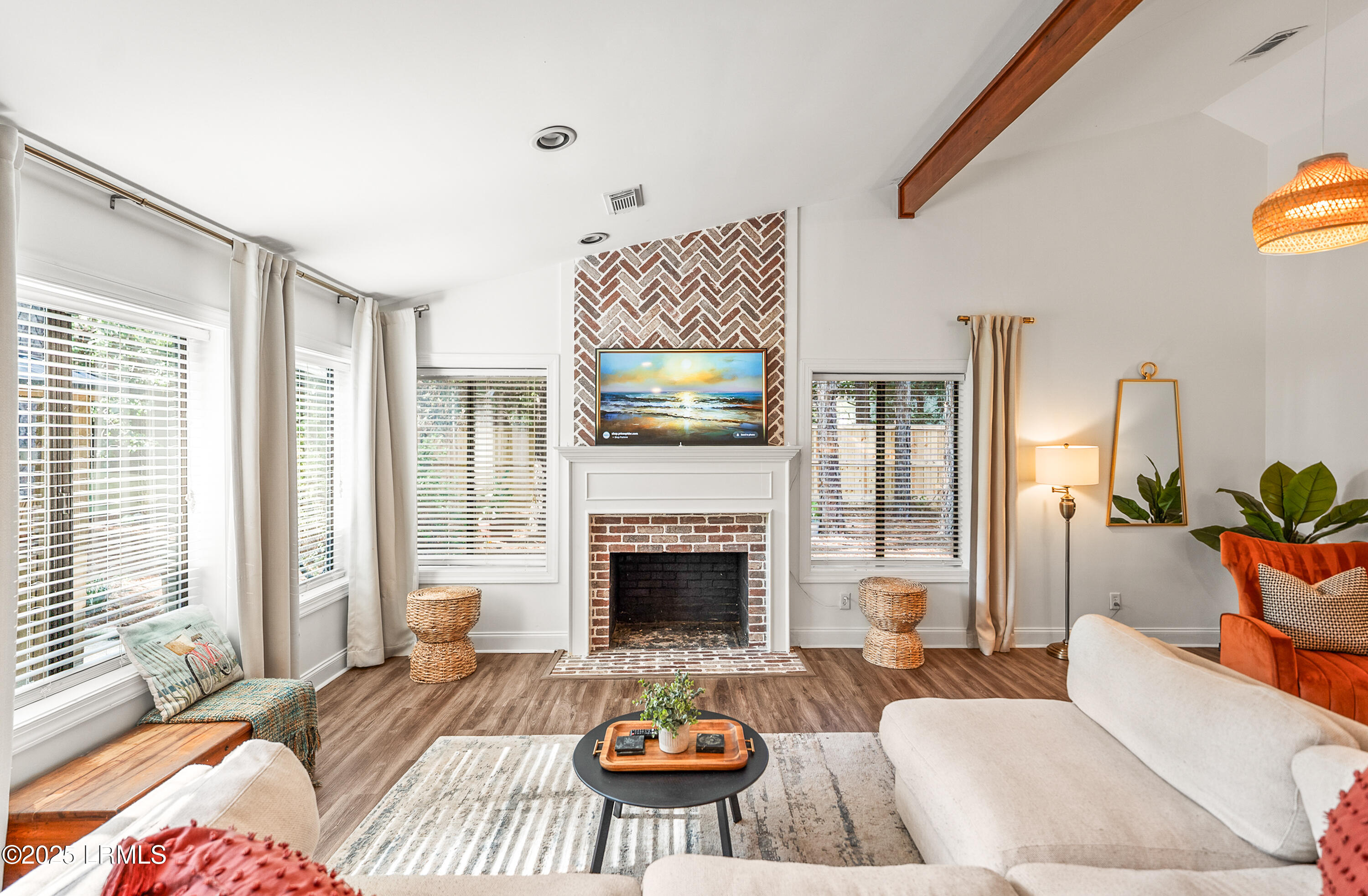 14 Wade Hampton Drive Beaufort, SC 29907 - Photo 10 of 42 Fireplace