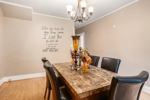 $230,000 | 860 East Michigan Avenue, Marshall, MI 49068