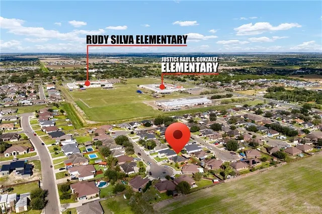 a picture of city view