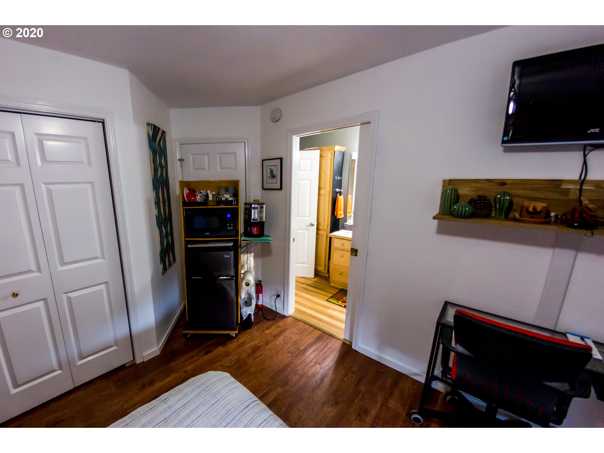 502 Walnut Place Springfield, OR 97477 - Photo 13 of 31
