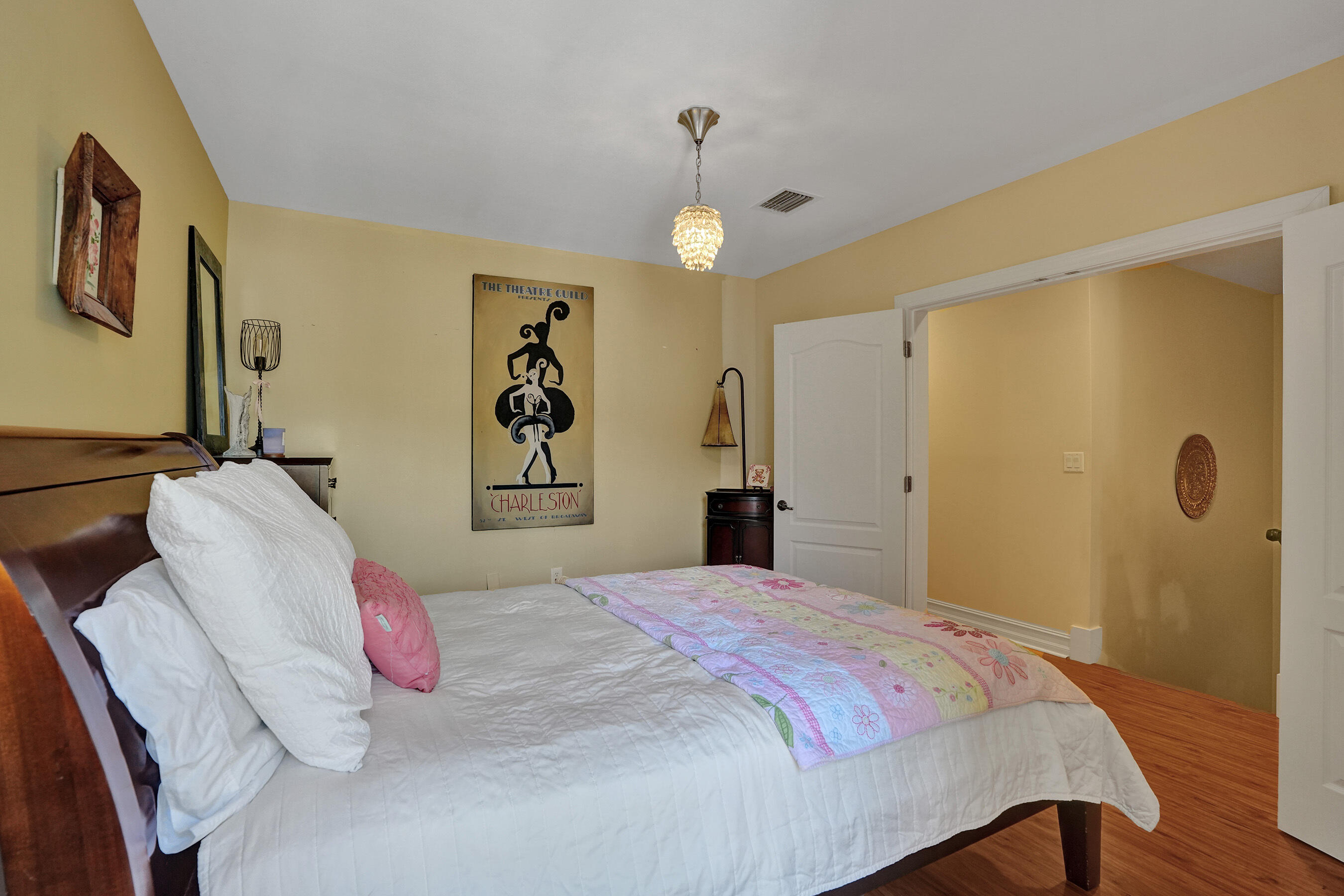 1127 North Victoria Park Road Fort Lauderdale, FL 33304 - Photo 37 of 45 DSC06851