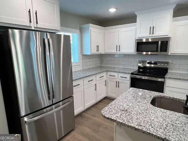 $1,650 | 407 Madison Avenue, St. Marys, GA 31558