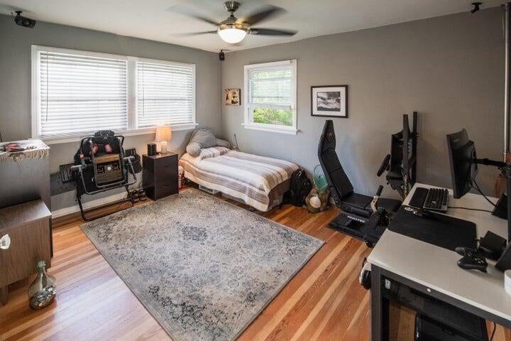 656 Southwest 13th Street Redmond, OR 97756 - Photo 15 of 27 13
