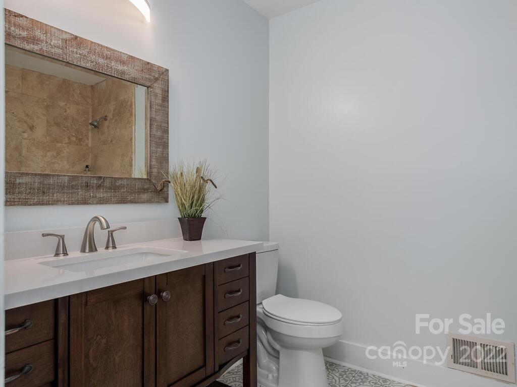 8320 Castlekeep Road Charlotte, NC 28226 - Photo 17 of 29 Gallery Image 17