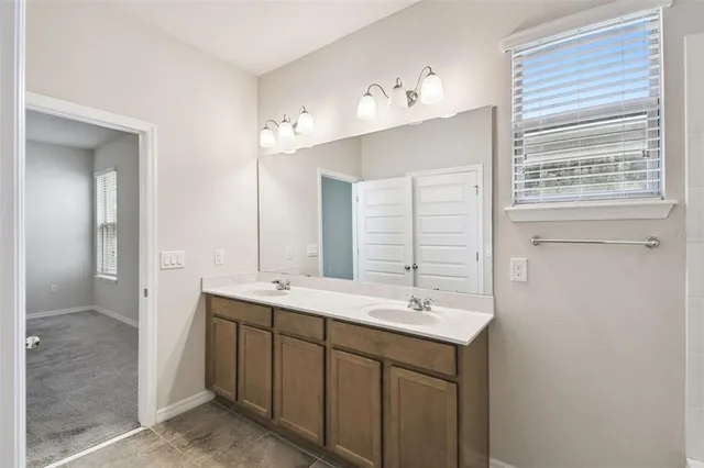 $499,900 | 8197 Lakeview Crossing Drive, Winter Garden, FL 34787