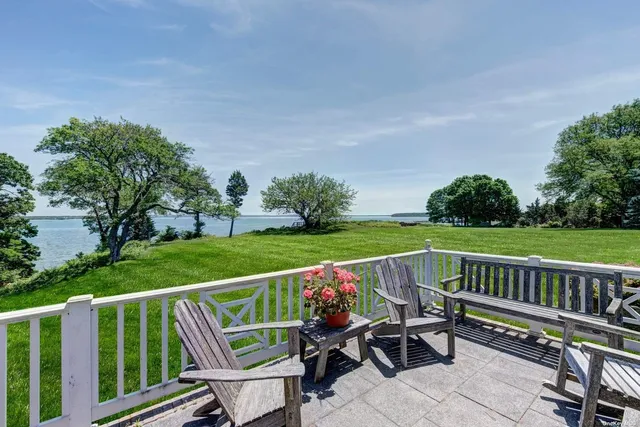 $65,000 | 199 Old Harbor Road, New Suffolk, NY 11956