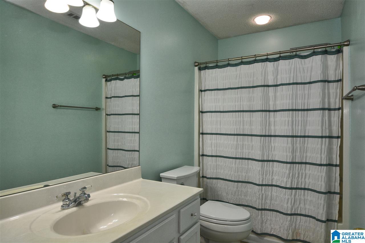 115 Meadowview Circle Pelham, AL 35124 - Photo 32 of 42