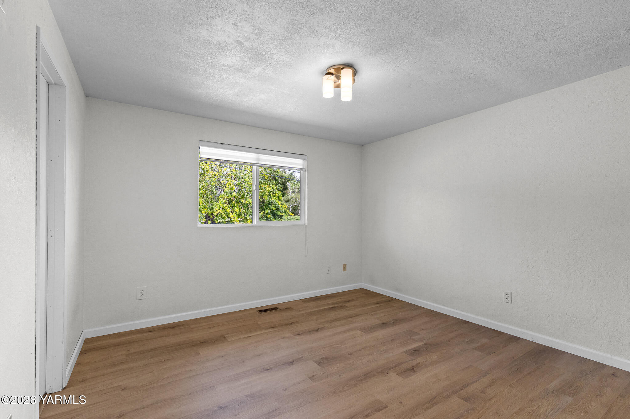 210 West Goodlander Road Selah, WA 98942 - Photo 19 of 32 210 W Goodlander Rd