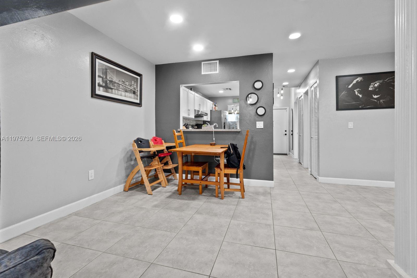 4169 South Pine Island Road Davie, FL 33328 - Photo 7 of 45