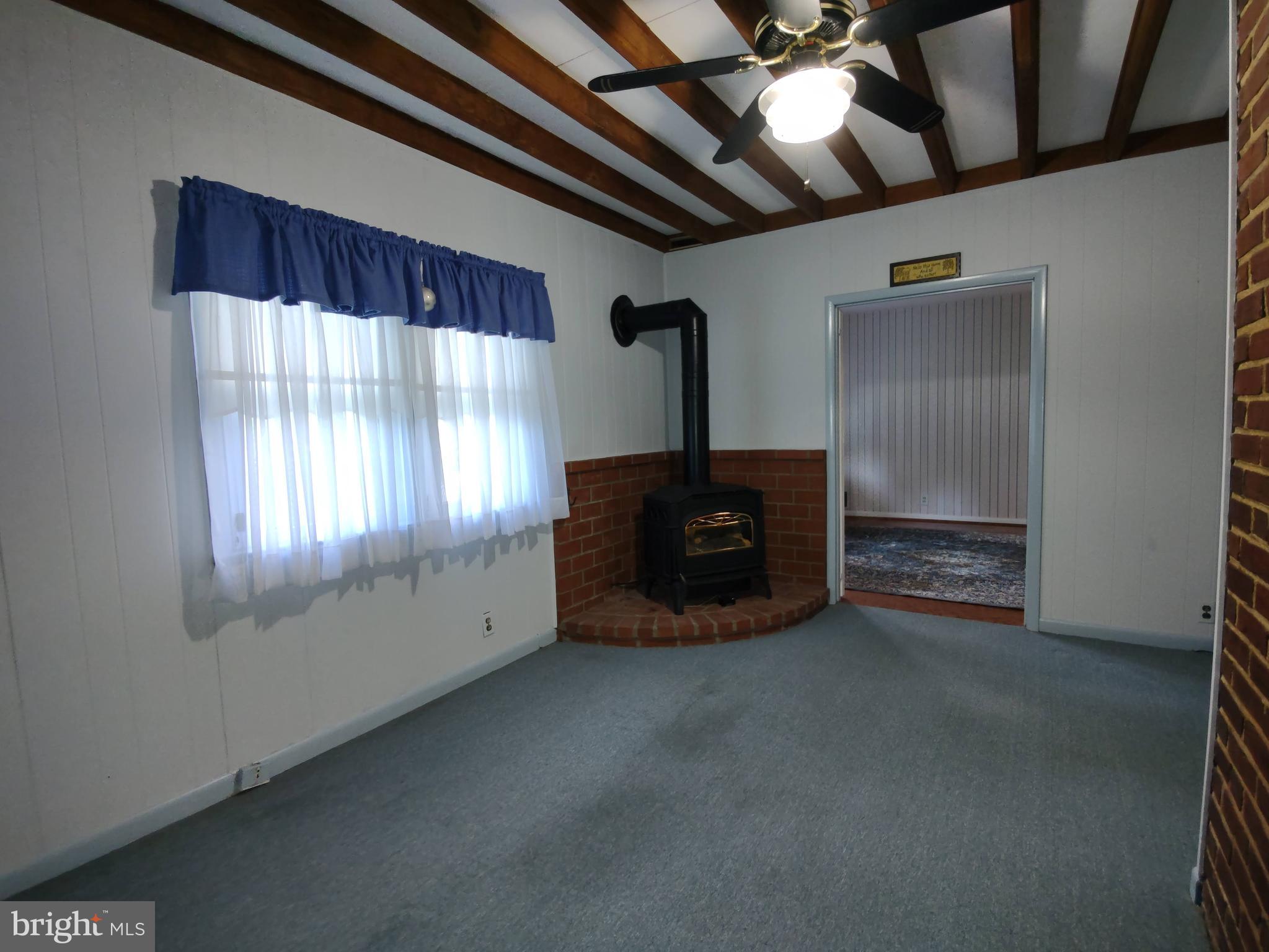 31 West Greenhill Road Broomall, PA 19008 - Photo 9 of 14 Fireside Library