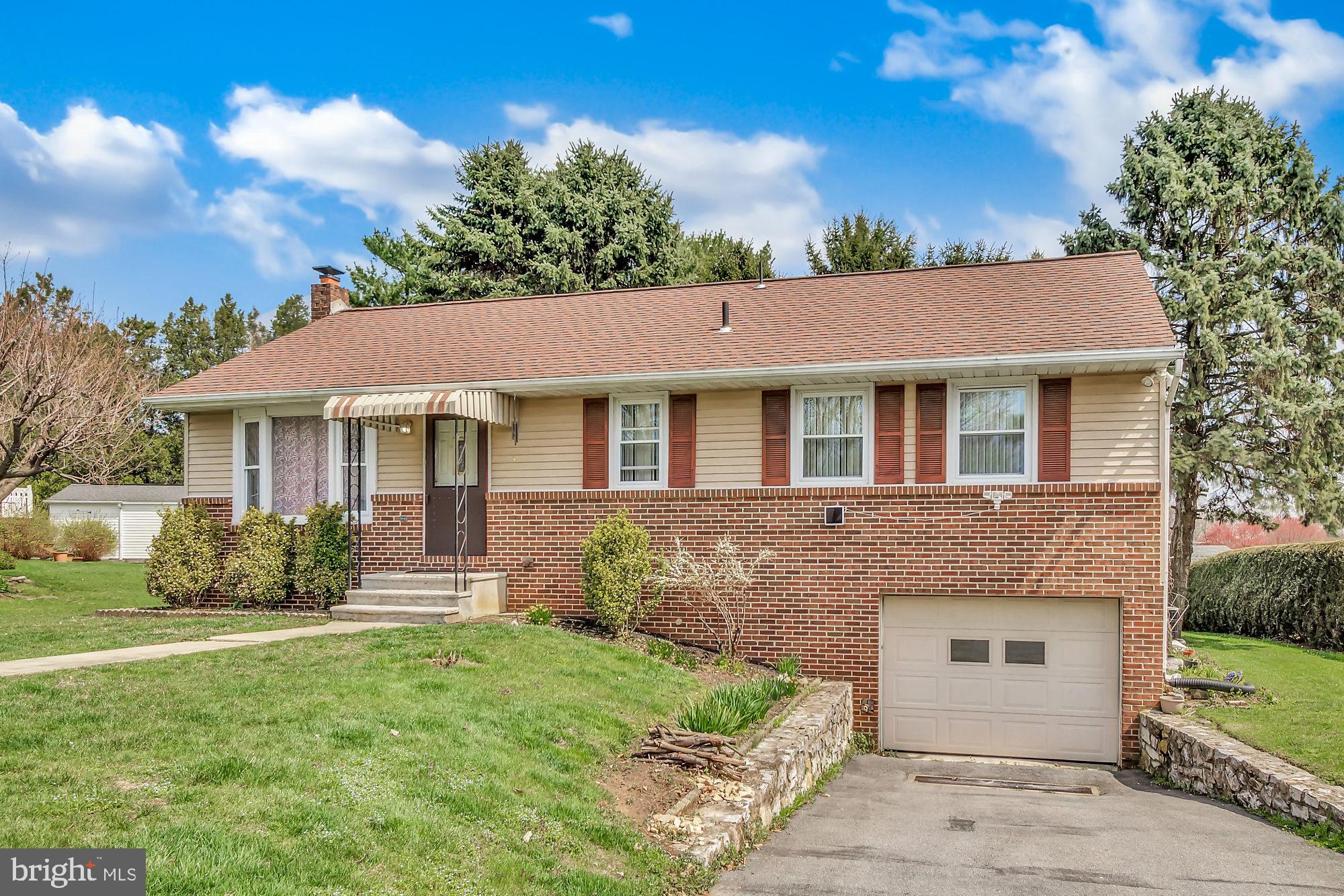 142 Beacon Road Reading, PA 19608 - Photo 22 of 23 Exterior Front