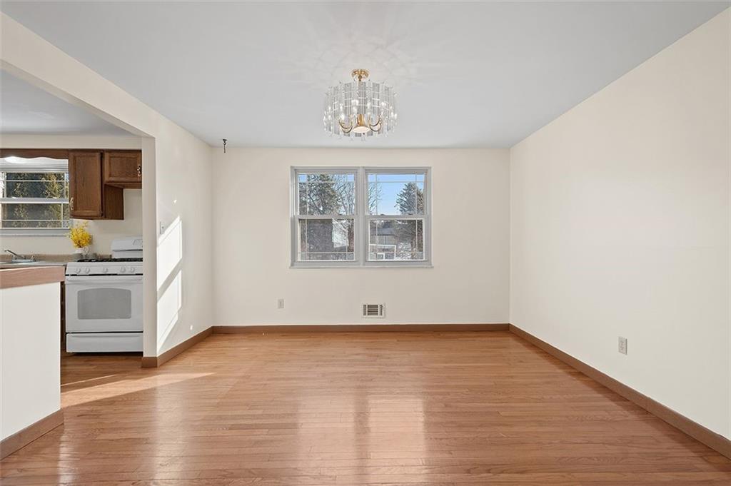 1024 Sundance Drive McKees Rocks, PA 15136 - Photo 8 of 25 Gallery Image 8