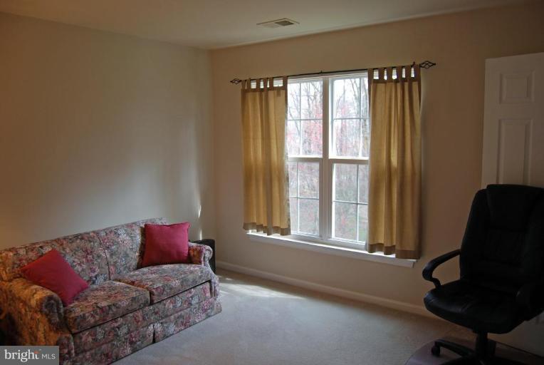 3 Appling Road Stafford, VA 22554 - Photo 7 of 18 All bedrooms are Light and Bright