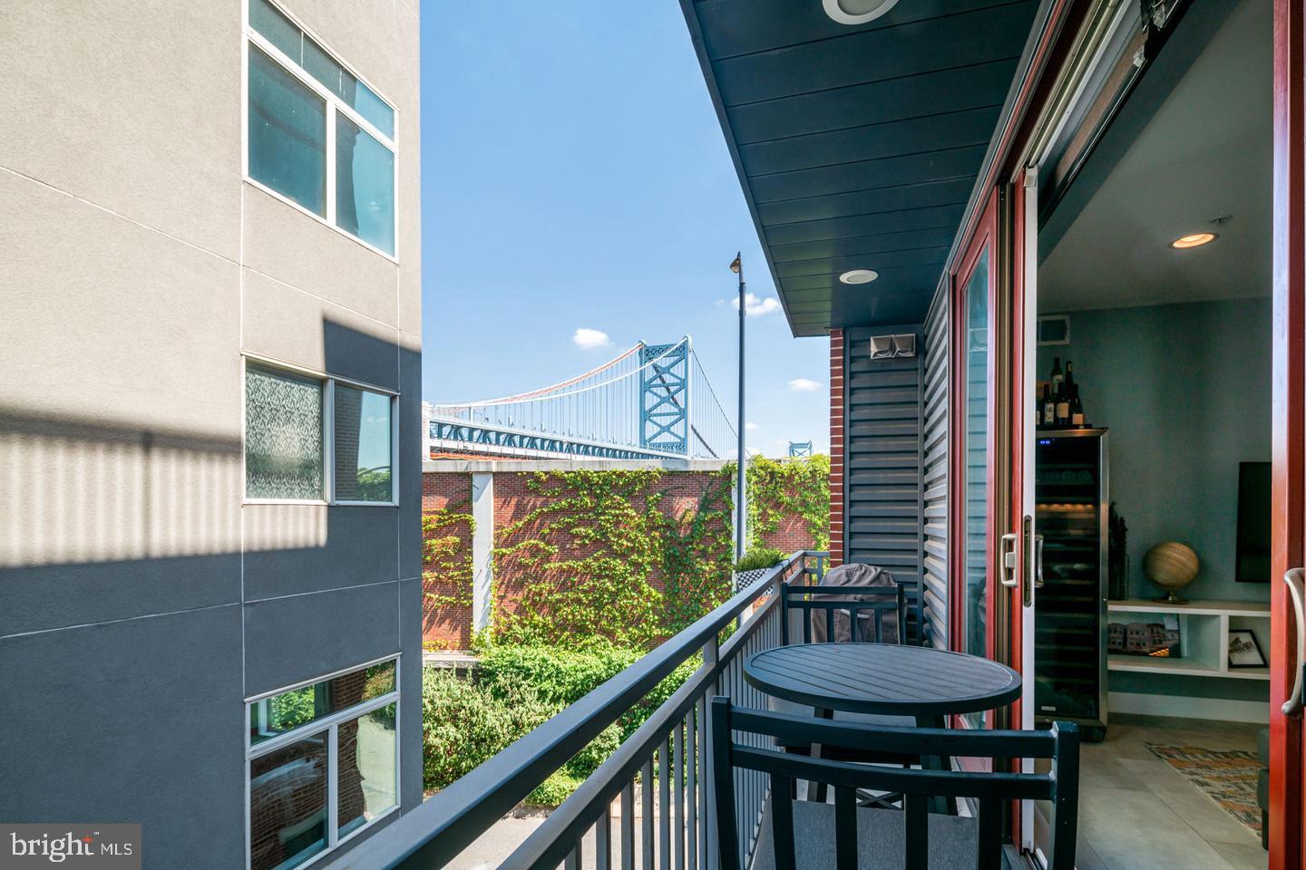 138 North Front Street, Unit 3F Philadelphia, PA 19106 - Photo 10 of 26