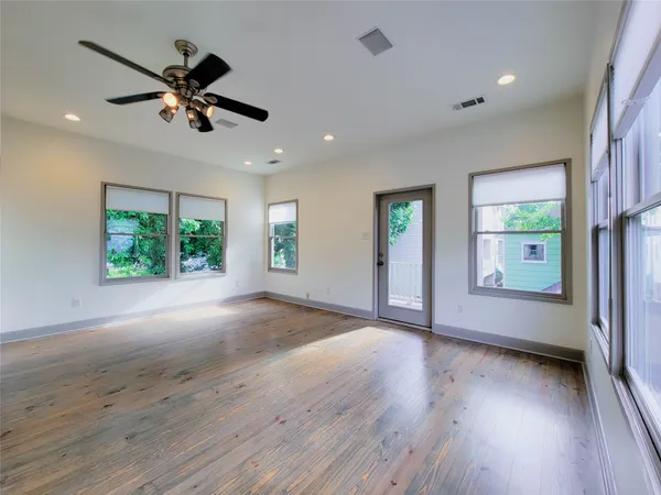 $5,350 | 917 Herkimer Street, Houston, TX 77008