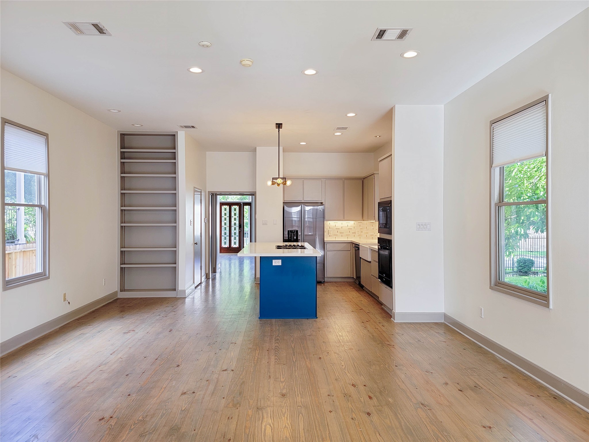 917 Herkimer Street Houston, TX 77008 - Photo 9 of 31