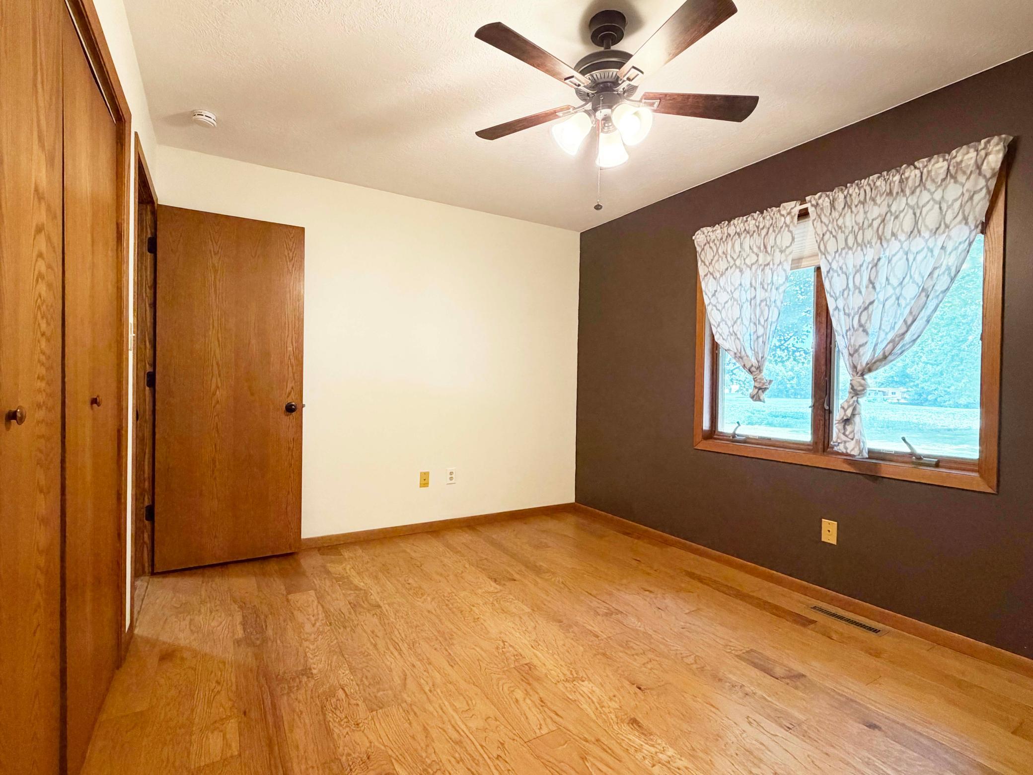 431 Spring Street Tracy, MN 56175 - Photo 23 of 39
