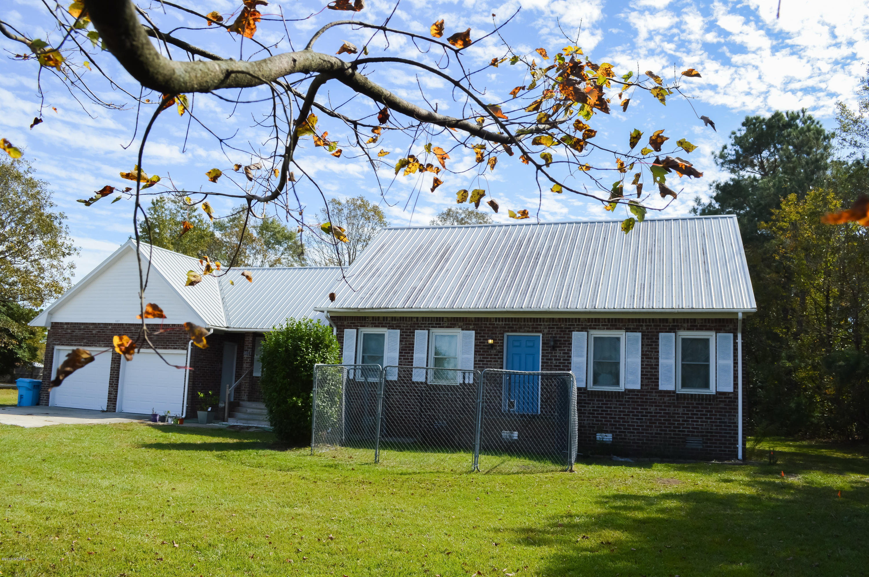 937 Five Mile Road Richlands, NC 28574 - Photo 3 of 37 DSC_0353-2