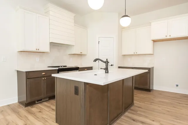 $424,216 | 629 South Clear Creek Street, Wichita, KS 67230