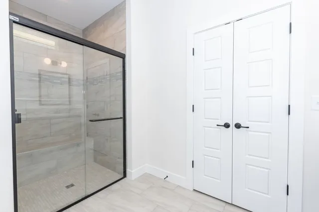 $424,216 | 629 South Clear Creek Street, Wichita, KS 67230