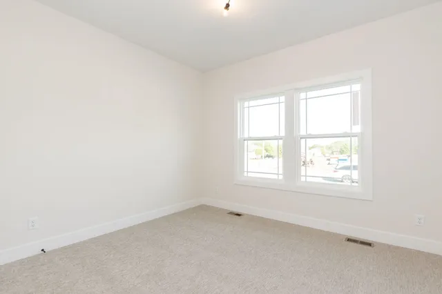 $424,216 | 629 South Clear Creek Street, Wichita, KS 67230