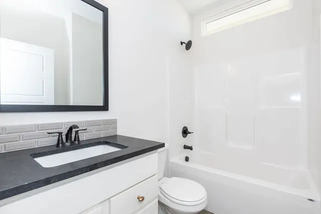 $424,216 | 629 South Clear Creek Street, Wichita, KS 67230