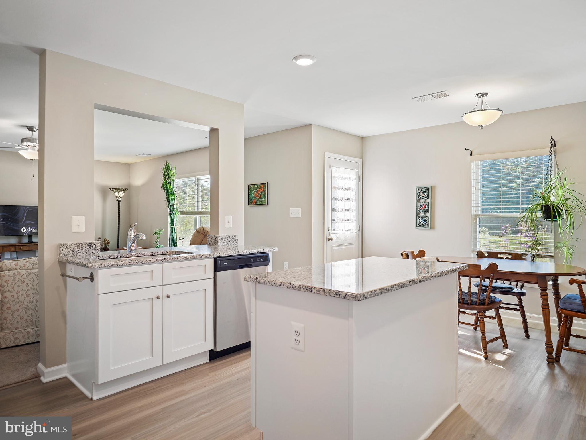 104 Rappahannock Run Falling Waters, WV 25419 - Photo 8 of 41