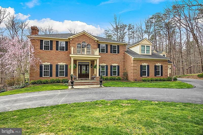 7606 Maple Branch Road Clifton, VA 20124 - Photo 1 of 30 Exterior (Front)