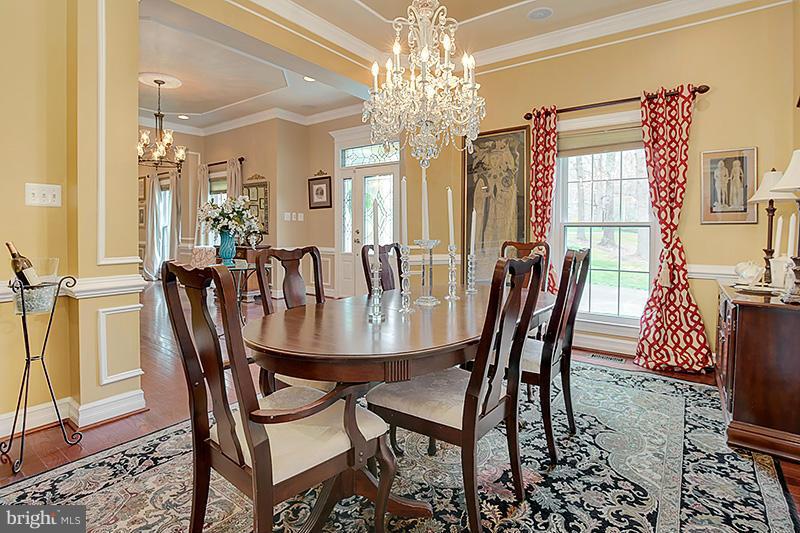 7606 Maple Branch Road Clifton, VA 20124 - Photo 11 of 30 Dining Room