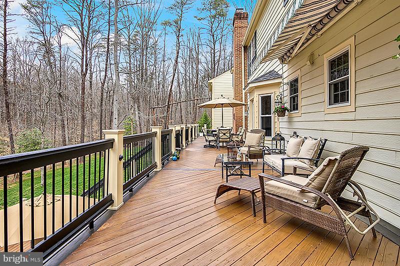 7606 Maple Branch Road Clifton, VA 20124 - Photo 27 of 30 Exterior (Rear)