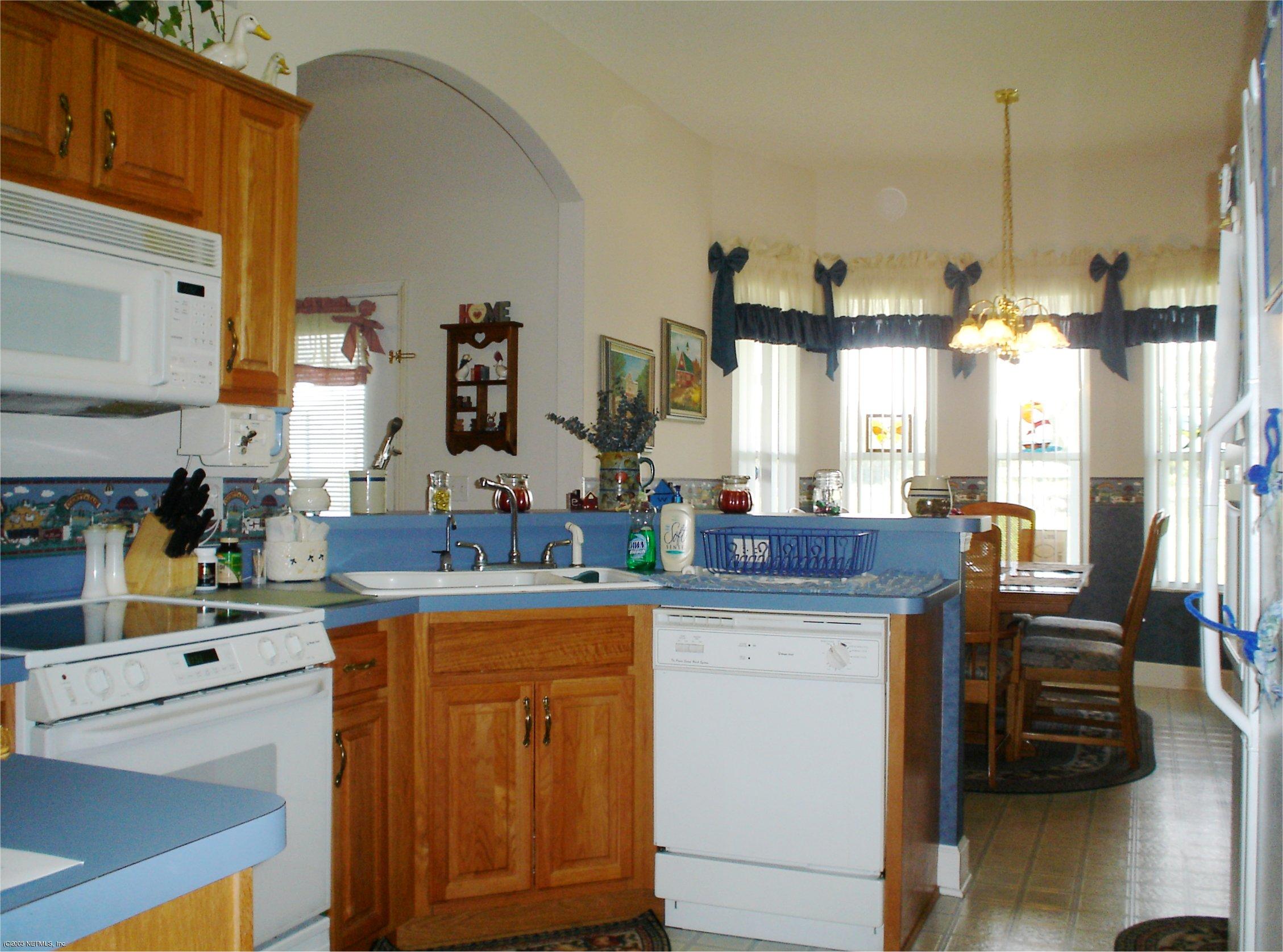 9746 Old Plank Road Jacksonville, FL 32220 - Photo 4 of 7 Kitchen-Dining
