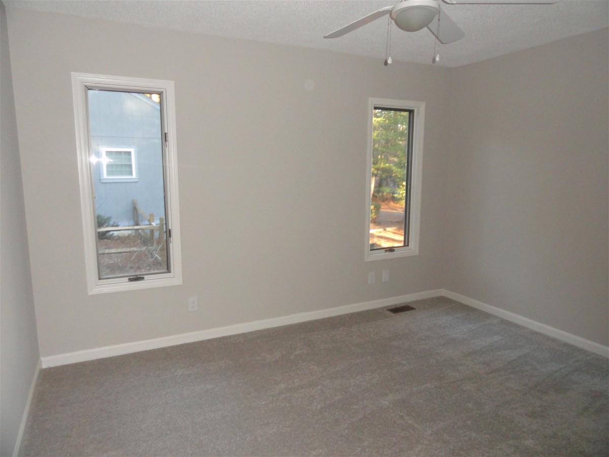 155 Lake Hills Road Pinehurst, NC 28374 - Photo 15 of 24 bed2