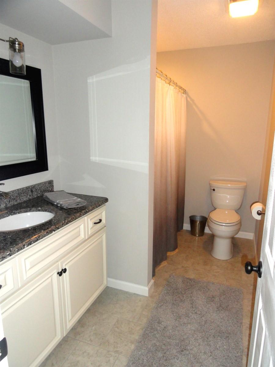 155 Lake Hills Road Pinehurst, NC 28374 - Photo 17 of 24 guestbath3