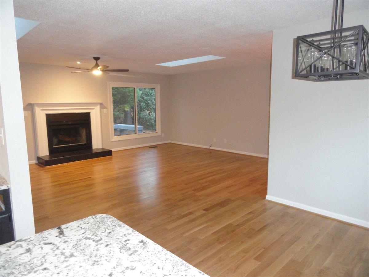 155 Lake Hills Road Pinehurst, NC 28374 - Photo 6 of 24 diningliving