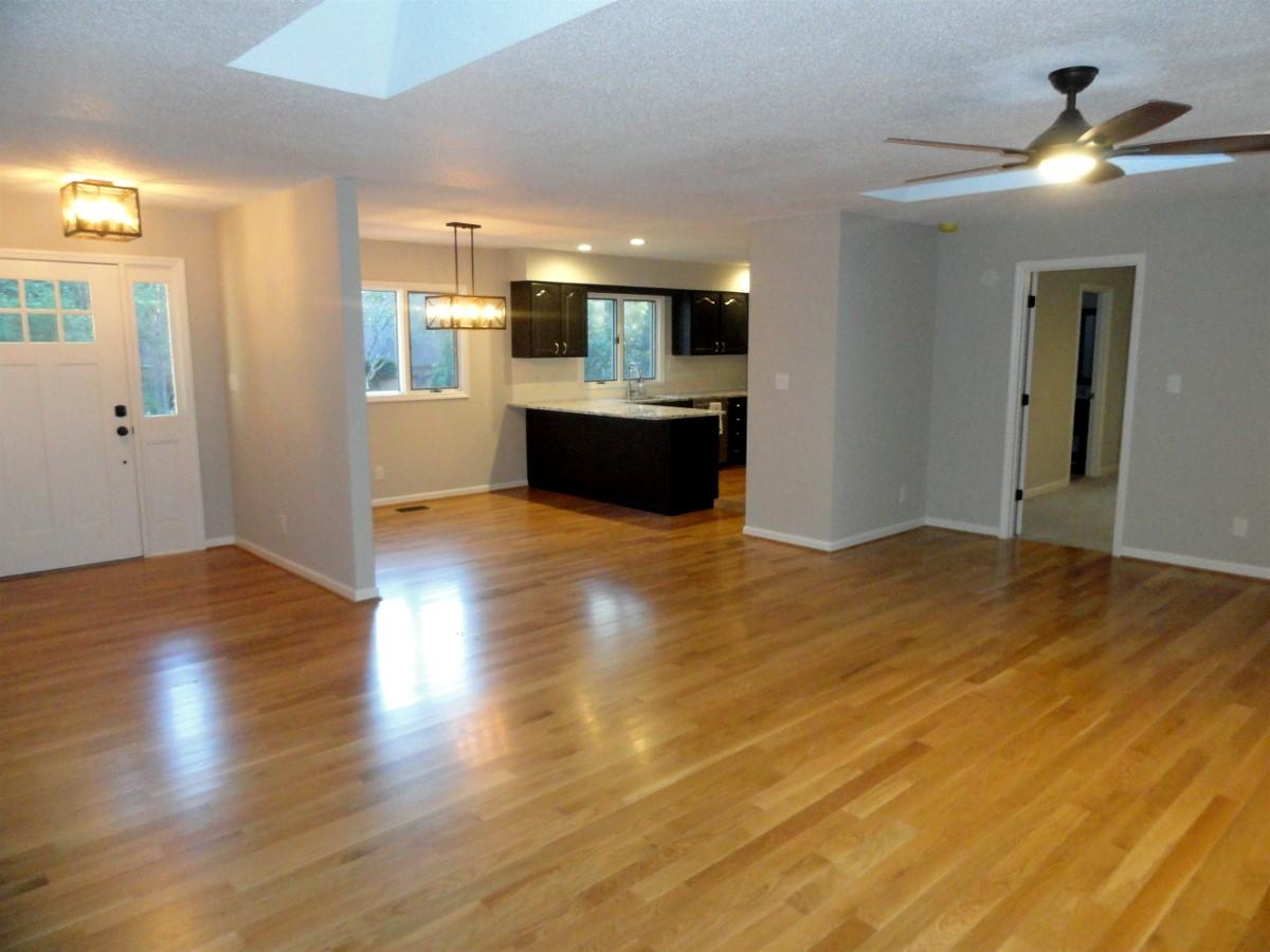 155 Lake Hills Road Pinehurst, NC 28374 - Photo 10 of 24 livingrmkit