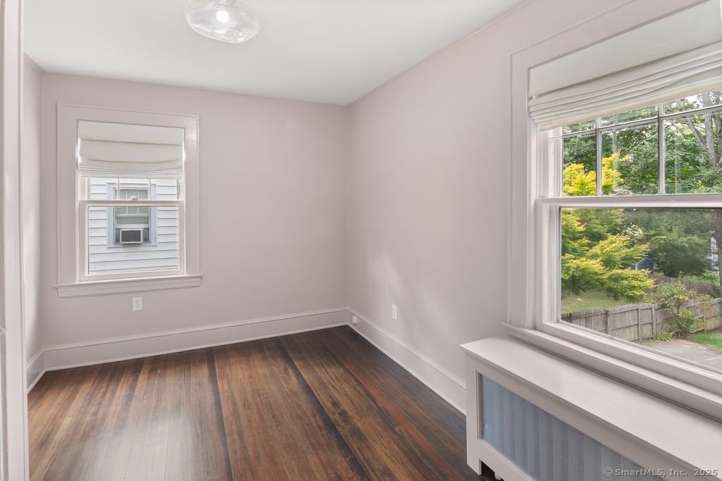 223 Middlesex Road Darien, CT 06820 - Photo 13 of 24