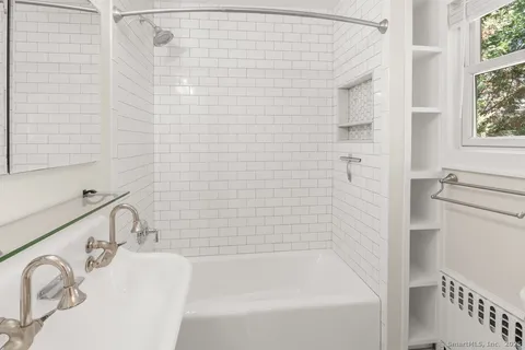 $1,425,000 | 223 Middlesex Road, Darien, CT 06820