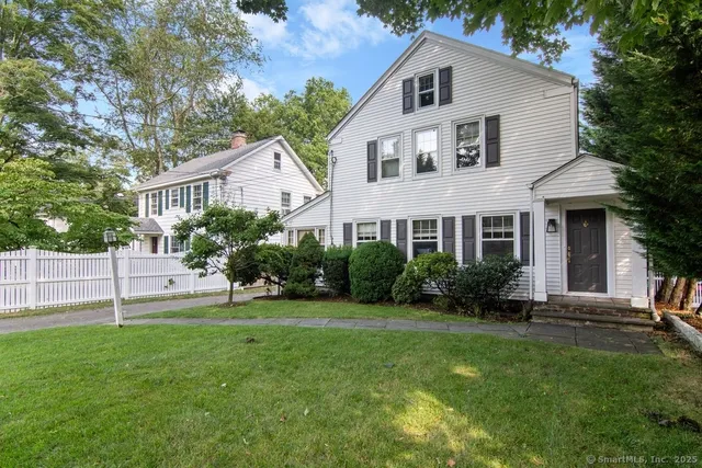 $1,425,000 | 223 Middlesex Road, Darien, CT 06820