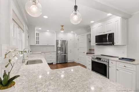 $1,425,000 | 223 Middlesex Road, Darien, CT 06820