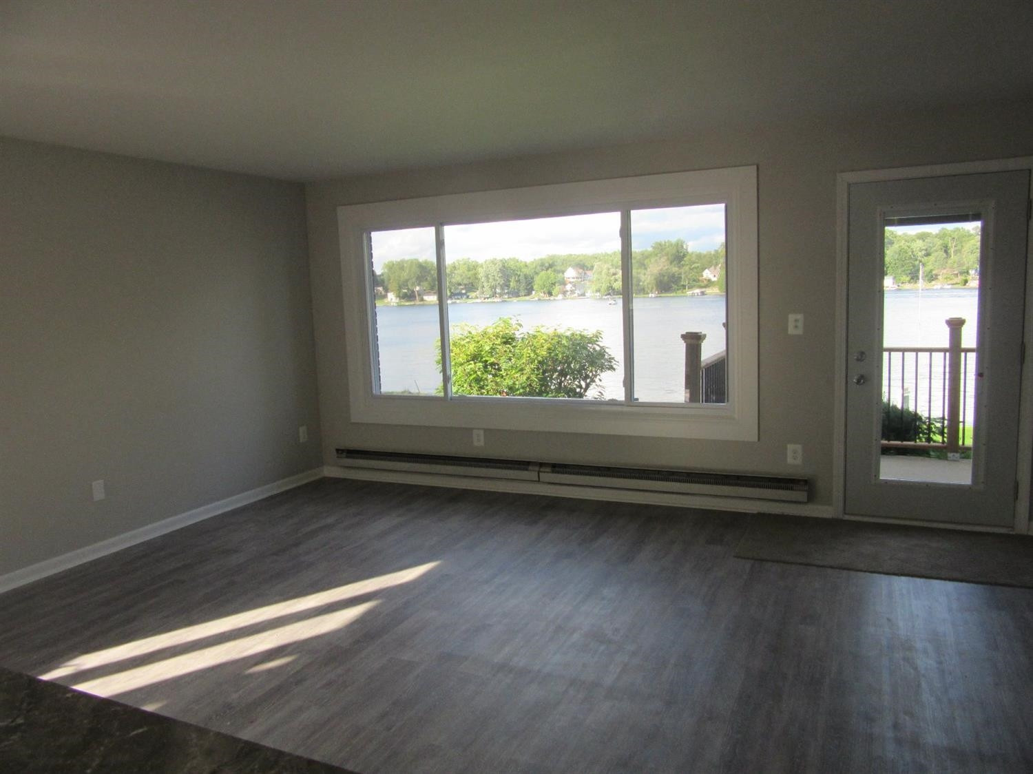 2925 Rubbins Road Howell, MI 48843 - Photo 4 of 10 Photo 4