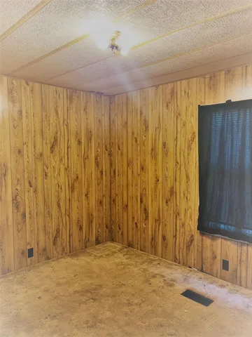 $55,000 | 29477 97th Road, Arkansas City, KS 67005