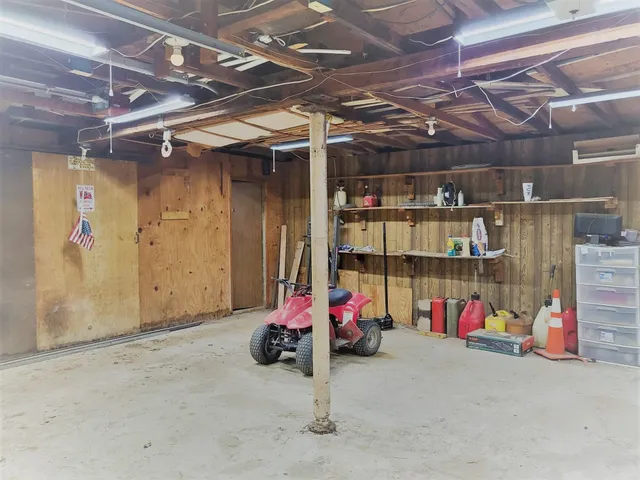 $55,000 | 29477 97th Road, Arkansas City, KS 67005