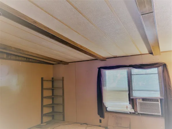 $55,000 | 29477 97th Road, Arkansas City, KS 67005