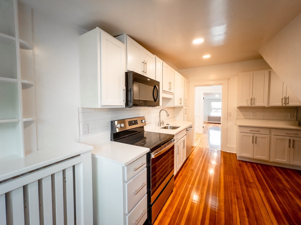 100 Chestnut Avenue, Unit 3 Boston, MA 02130 - Photo 3 of 27