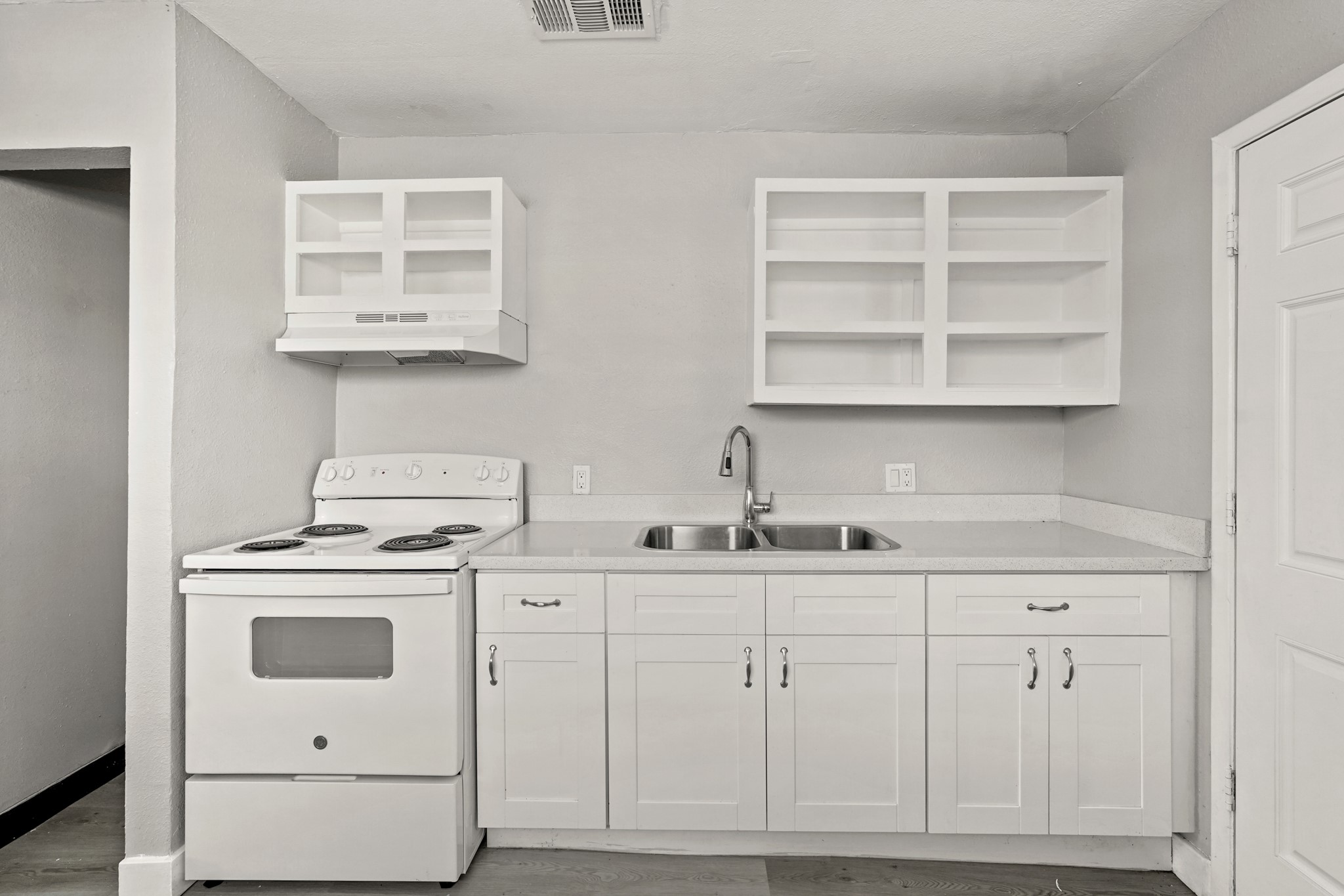 7815 Glass Street Houston, TX 77016 - Photo 10 of 14