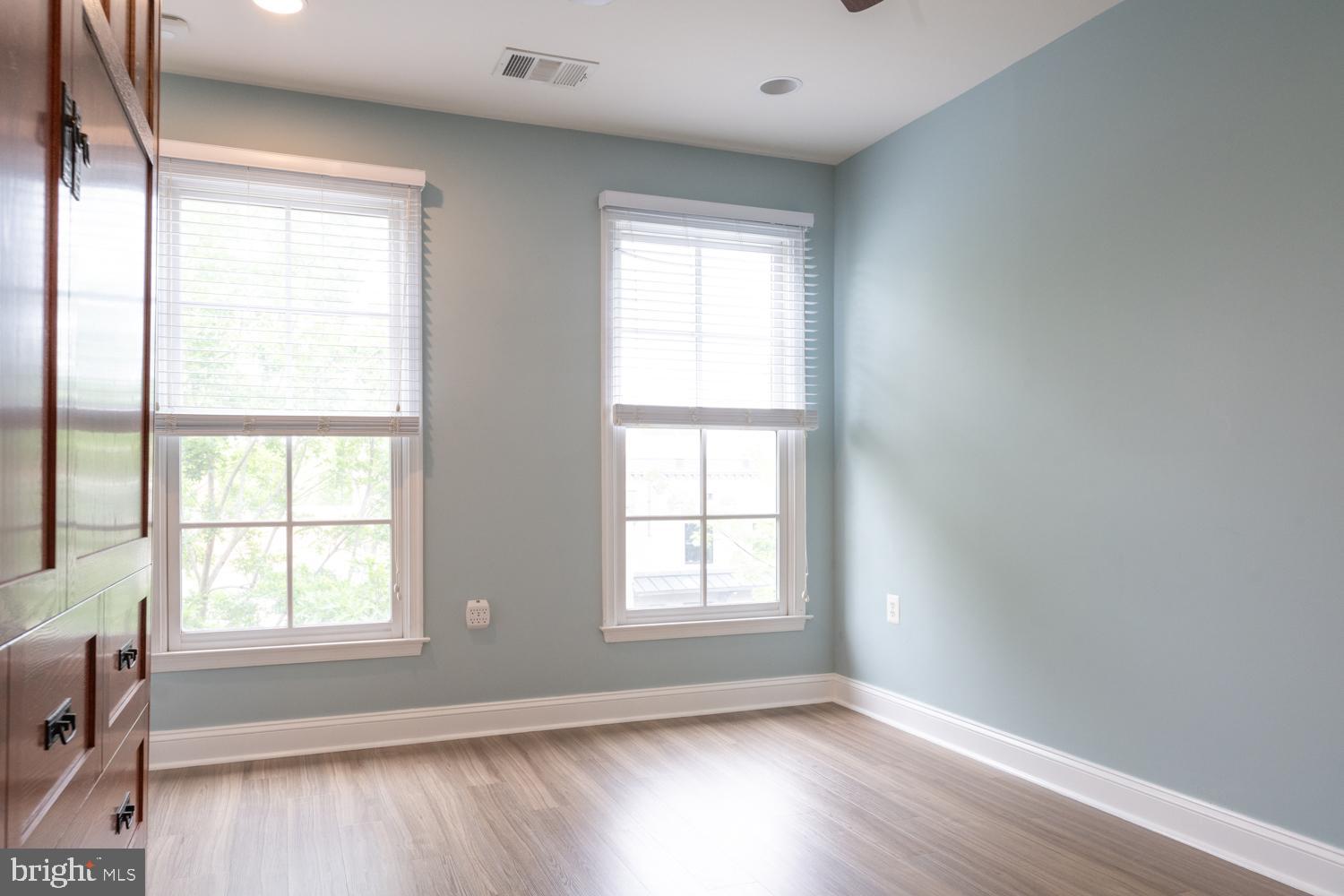 1115 Cameron Street, Unit 305 Alexandria, VA 22314 - Photo 8 of 16